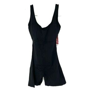 Vertvie NWT women’s bodysuit one piece small